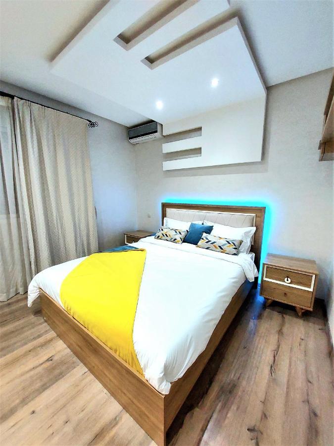 Appartement Pour Familles En Residence Avec Piscine Et Wifi Marrákes Kültér fotó